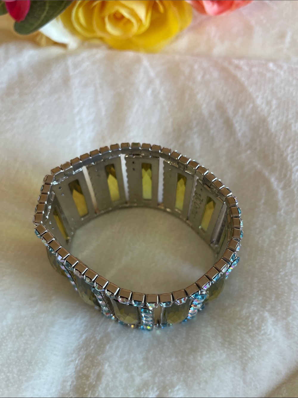 JCChina Iridescent Rhinestones Silver Wide Green Panel Stretch Bracelet Crystals - Picture 9 of 11